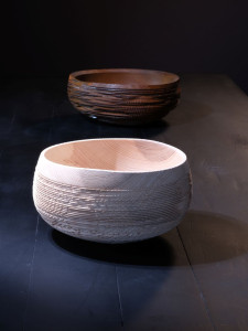 Eschenschalen mit Bruchtextur